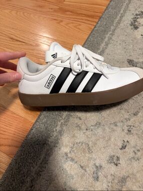 adidas White Sneakers with Black Stripes and Gum Sole